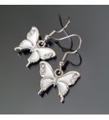 Náušnice barevné přívěškové - motýlek bílý