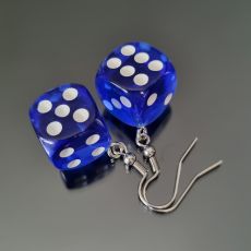 Náušnice hrací kostky - tmavě modré