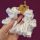 Saténová scrunchie gumička - bílá