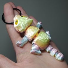 Klíčenka 3D Kočka duhová perleť