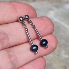 Náušnice ŘÍČNÍ PERLY černé 6mm