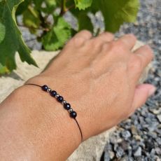 Náramek ONYX šňůrkový 4mm