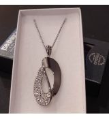 Ocelový náhrdelník s krystaly Swarovski kroucený ovál