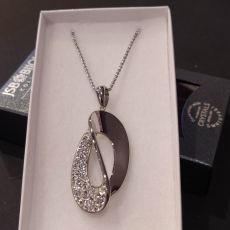 Ocelový náhrdelník s krystaly Swarovski kroucený ovál