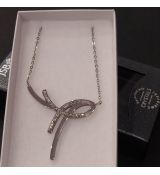 Ocelový náhrdelník s krystaly Swarovski vodopád